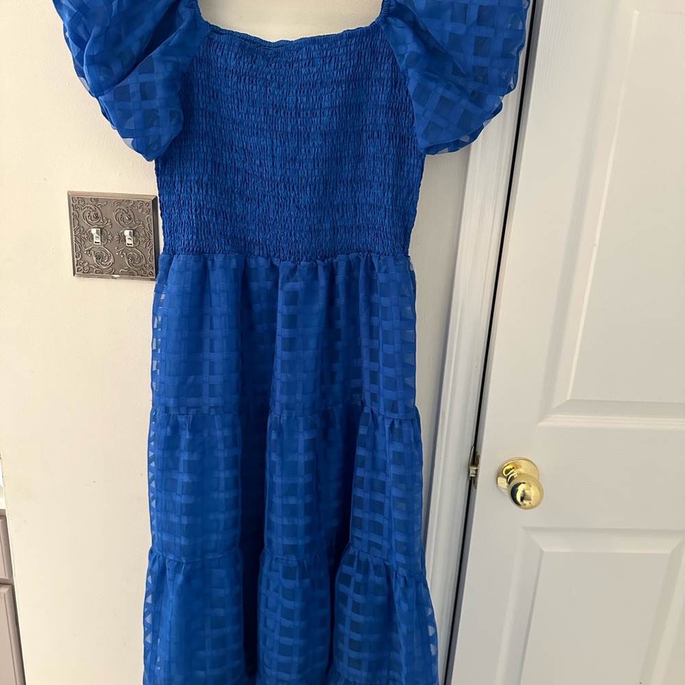Bright blue dress. Size XL
